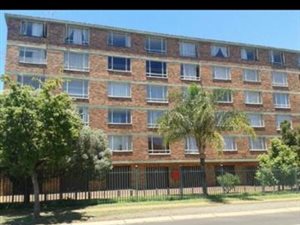 2.5 Bed Flat in Villieria