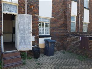 2 Bed Apartment in Grobler Park