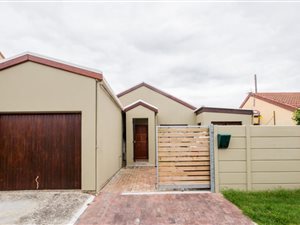 2 Bed House in Anchorage Park