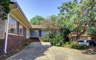 3 Bedroom House in Cresta