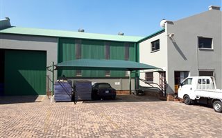420 m² Industrial space in Morehill