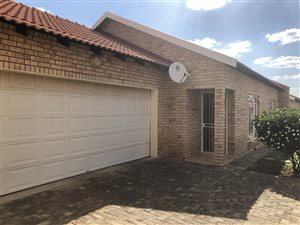 2 Bed Townhouse in Wilkoppies