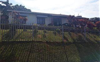 3 Bedroom Simplex in Grosvenor