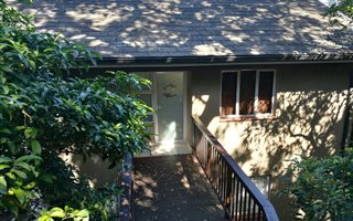 2 Bedroom Garden Cottage in Salt Rock