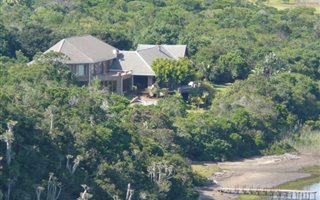 9.7 ha Farm in Kwelera