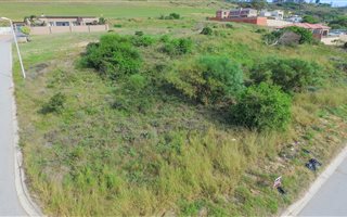 806 m² Land available in Kamma Park