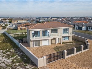 5 Bed House in Sonkring