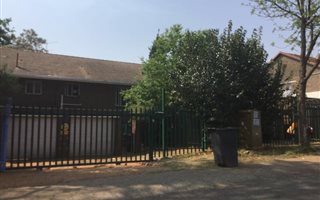 2 Bedroom Flat in Windsor East