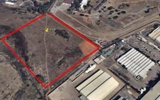 9 ha Land available in Wadeville