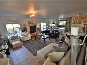 3 Bed House in Northern Paarl