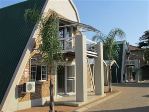 4 Bed Townhouse in Onverwacht