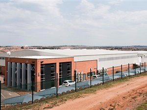 5733 m² Industrial space in Cosmo City