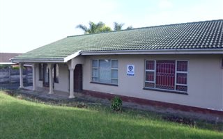4 Bedroom House in Chatsworth Central