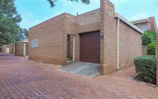 2 Bedroom Townhouse in Parkrand