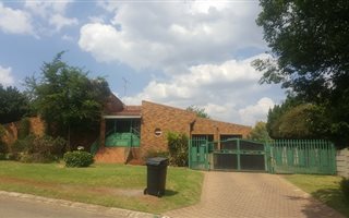 4 Bedroom House in Dalpark Proper