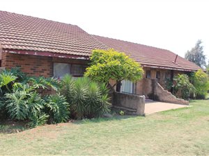 3 Bed House in Lindo Park