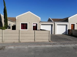 3 Bed House in Weltevreden Valley