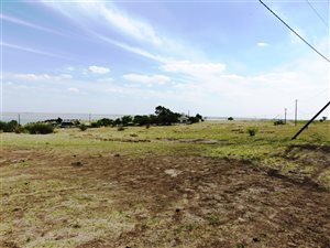 2155 m² Land available in Oranjeville