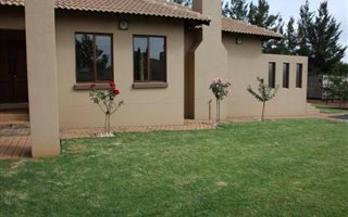 3 Bedroom House in Grootfontein Estate