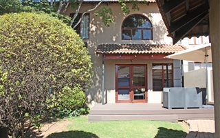 3 Bedroom Townhouse in Lonehill