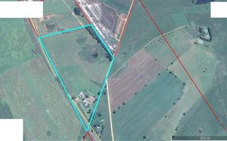 12 ha Farm in Currys Post