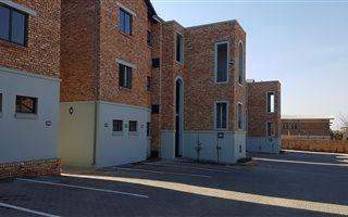 2 Bedroom Townhouse in New Redruth