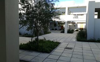 2 Bedroom Apartment in Gordons Bay Central