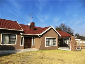 5 Bed House in Brackenhurst