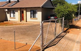 2 Bedroom House in Kathu