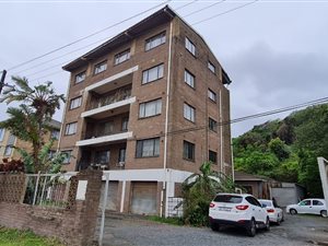 940 m² Commercial space in Isipingo Beach