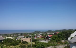 3 Bedroom House in Sunrise on Sea