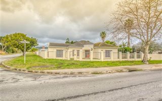 3 Bedroom House in Lorraine