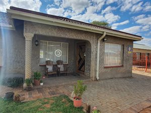 3 Bed House in Beaconsfield