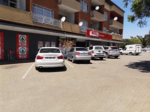 520 m² Commercial space in White River