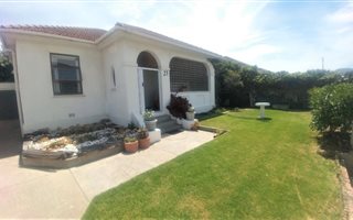 3 Bedroom House in Fish Hoek