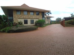 414 m² Office Space in La Lucia
