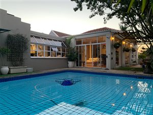4 Bed House in Morningside