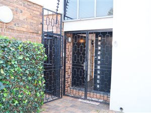 4 Bed Duplex in Killarney