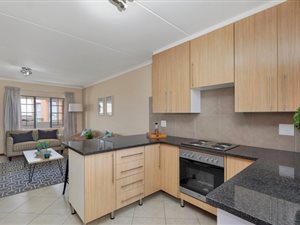 2 Bed Apartment in Summerset