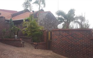 4 Bedroom House in Protea Park