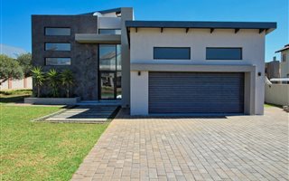 3 Bedroom House in The Meadows at Hazeldean