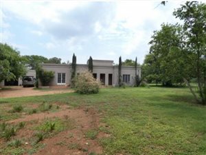 4 Bed House in Rietfontein