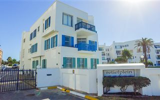 2 Bedroom Apartment in Summerstrand