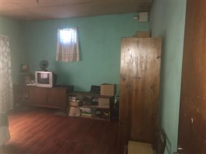 3 Bed House in Malibu Village