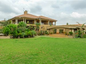 5 Bedroom House in Blue Saddle Ranches