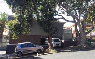 1 Bedroom Apartment in Three Anchor Bay