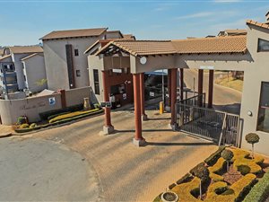 2 Bedroom Apartment in Honeydew