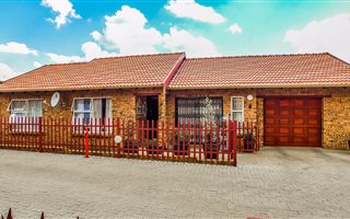 3 Bedroom House in Riversdale