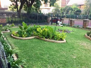 2 Bed Apartment in Sunnyside