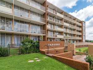 1 Bed Apartment in Savoy Estate